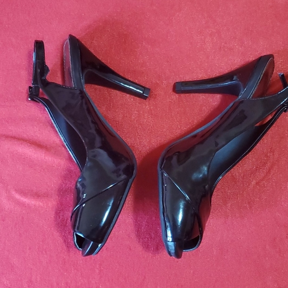 MOOTSIES TOOTSIES Peep Toe High Heel - Picture 5 of 8